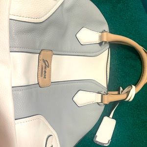 Pre loved shoulder bag